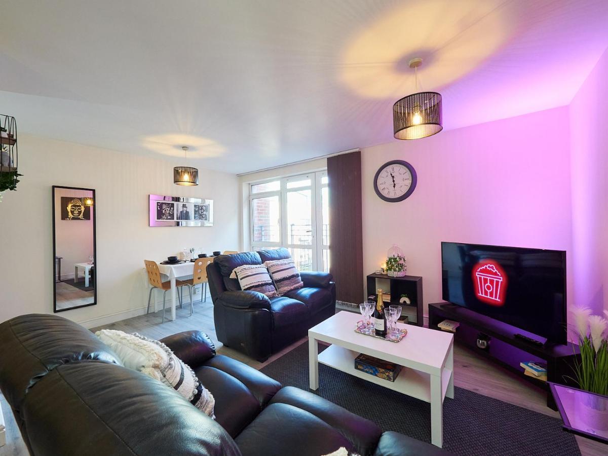 Beauchamp Suite In Coventry City Centre Cv1 For Contractors Professionals Tourists Relocators Students And Family Екстер'єр фото